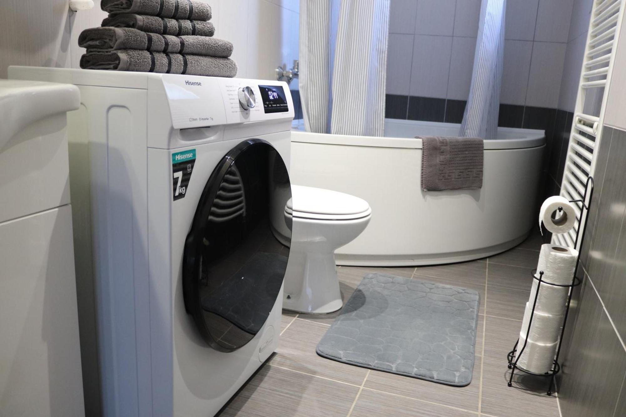 Studio Apartman Planb, Self Check In โอซีเยก ภายนอก รูปภาพ