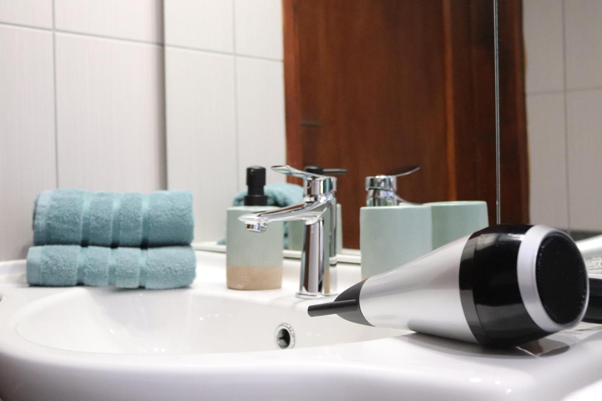 Studio Apartman Planb, Self Check In โอซีเยก ภายนอก รูปภาพ